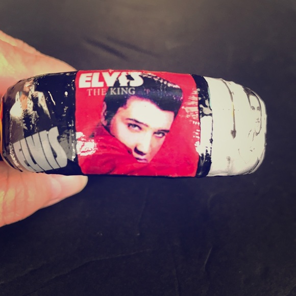 Elvis Presley King of Rock and Roll Bracelet - Picture 1 of 8